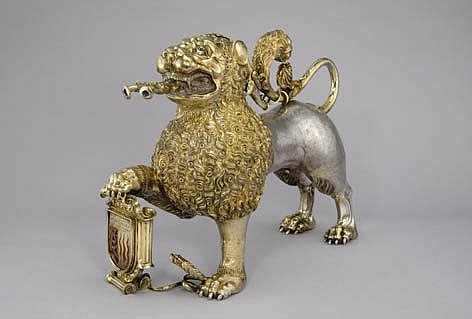 Jochim Worm, Großer Gießlöwe aus dem Lüneburger Ratssilber © Kunstgewerbemuseum, Staatliche Museen zu Berlin/Karen Bartsch