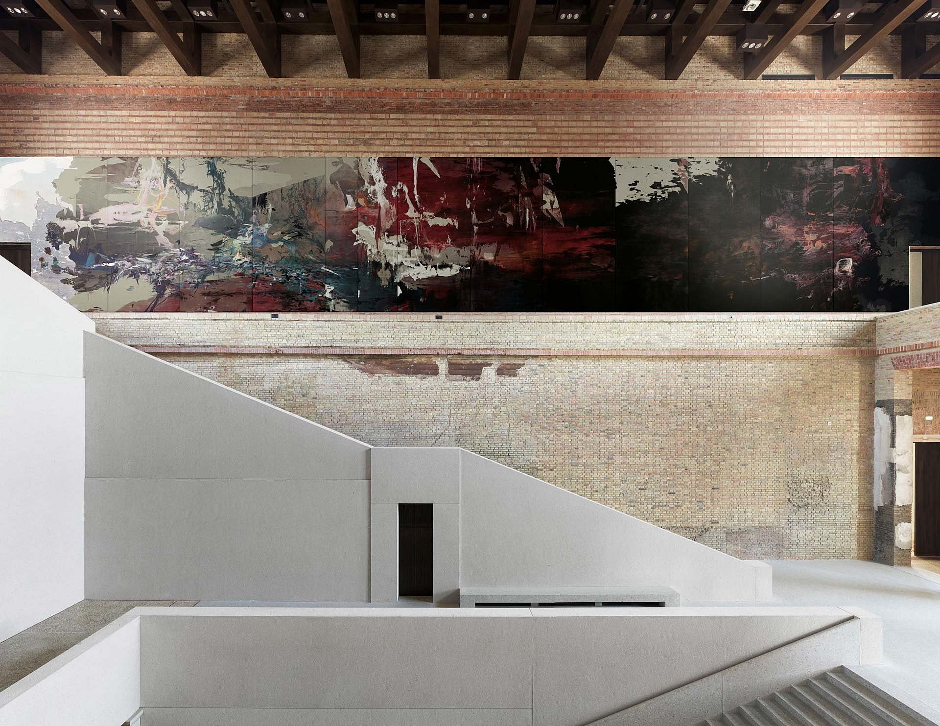 Blick in eine Treppenhalle