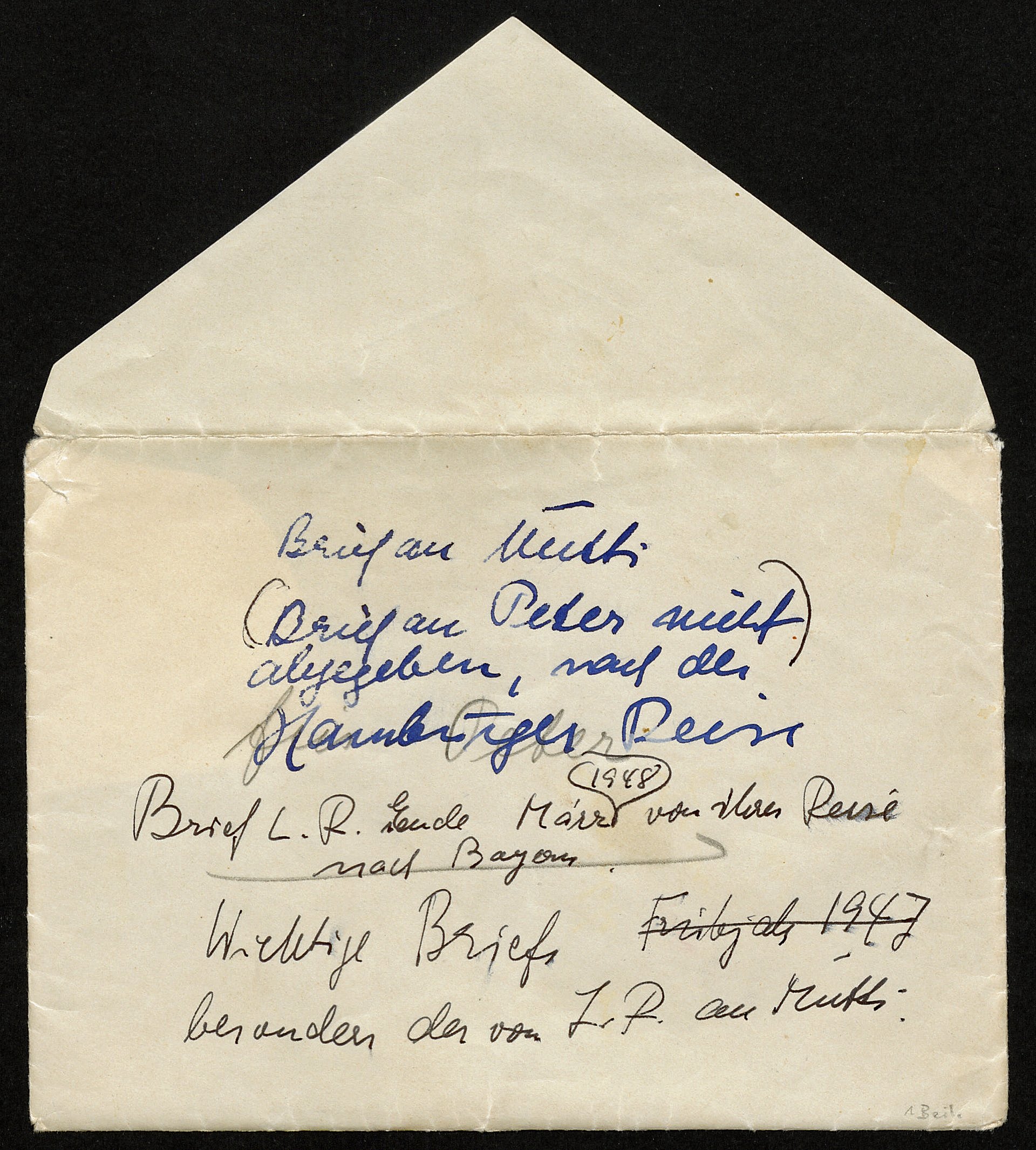 Mehrfach beschriebener Briefumschlag