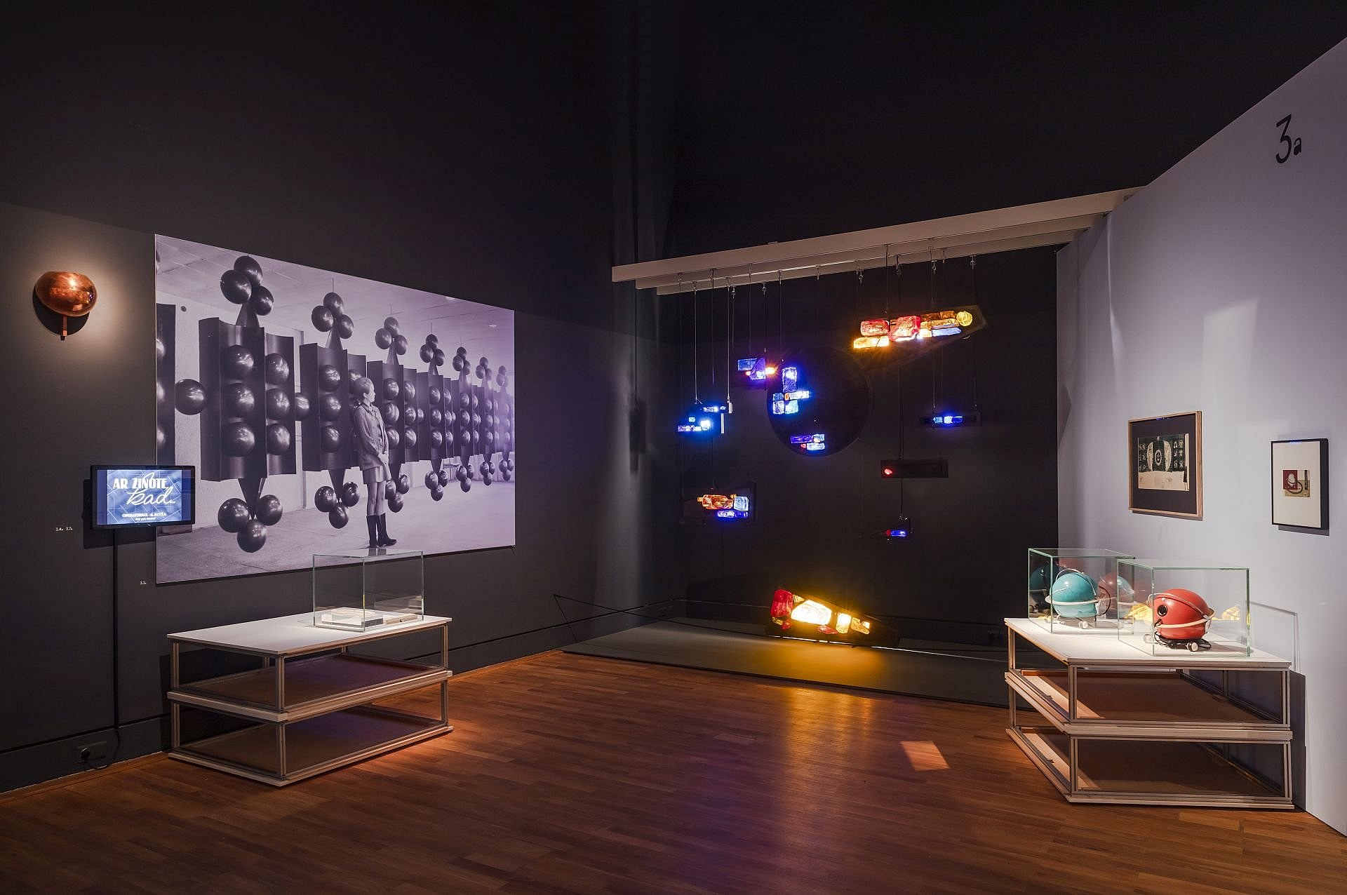Ausstellungsansicht im Kunstgewerbemuseum