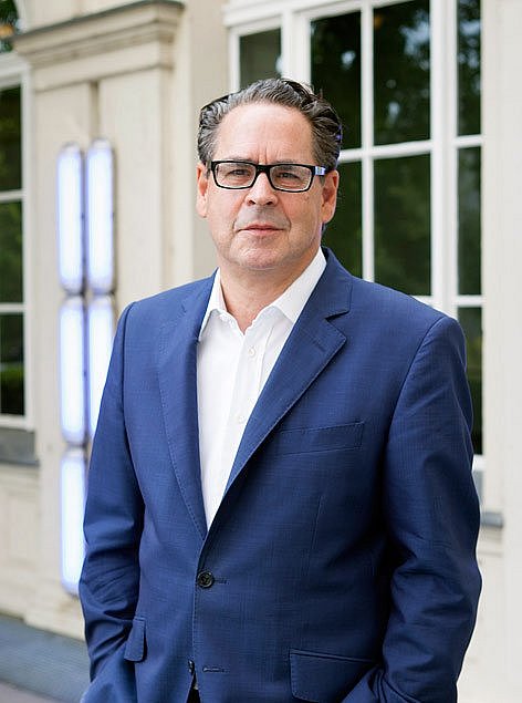 Zum Artikel „´Weitere Möglichkeiten zur Präsentation von Kunst geben` – Udo Kittelmann"