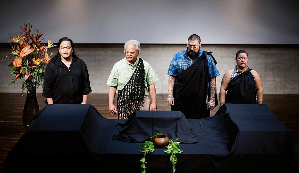 Zum Artikel „`Das nächste Kapitel im Buch der wiederhergestellten Menschlichkeit und der Entkolonialisierung´: Menschliche Überreste kehren nach Hawai'i zurück"