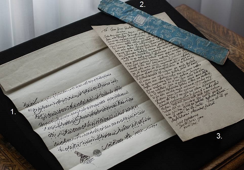 Das Beglaubigungsschreiben von Khan Ivas Giray an den Großen Kurfürsten Friedrich Wilhelm von Brandenburg wurde einst in einem kostbaren Stoffbeutel transportiert