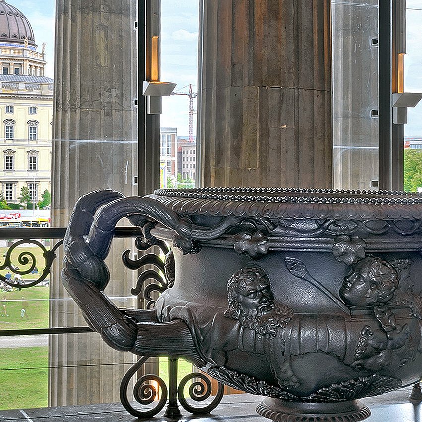 Vase in einem Museum
