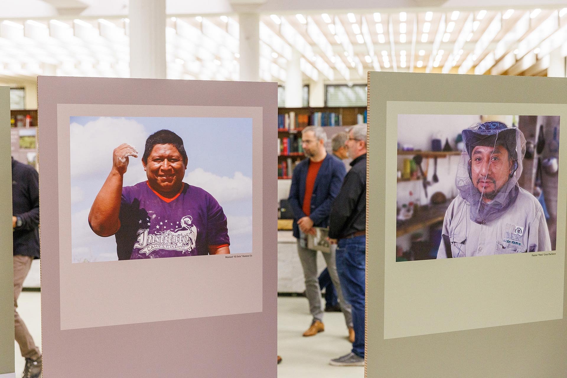Blick in eine Fotoausstellung